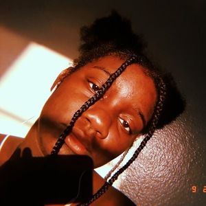 Meet your Posher, Dalicia